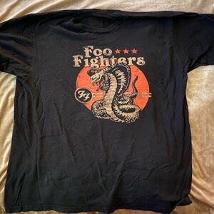 Foo fighters graphic tshirt